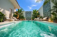 Villa Aman piscina e jacuzzi riscaldata