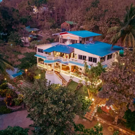 Sea Esta Resort & Cafe