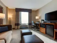 Comfort Inn & Suites Presidential Hotels in Little Rock
