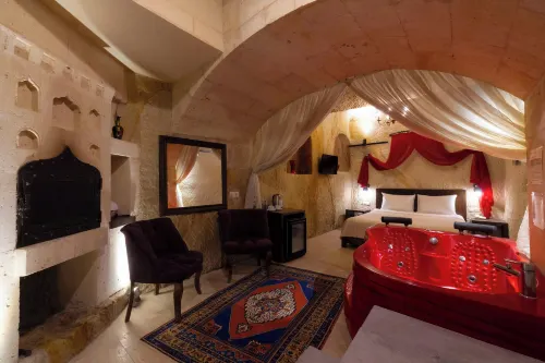 Tafana Cave & Stone Lodge - Airport Shuttle