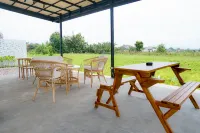 Putih Kaca Villa with Private Pool