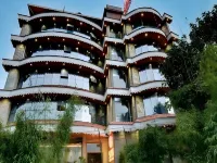 Sumitel Queens Yard Hotels in Darjeeling