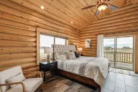 Group Retreat in the Bitterroot Valley w/ Hot Tub - 4-Star