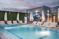 Caption By Hyatt Chattanooga Downtown - Swimmingpools