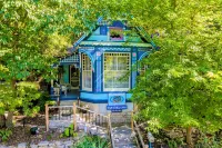 Cliff Cottage Inn - Victorian B&B and Boutique Hotel