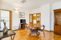 GuestReady - Gorgeous residence in Foz - جاكوزي