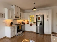 Cozy 2BR Villa in Ocean Village - 4성급