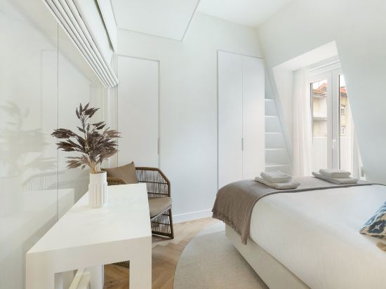 GuestReady - Modern and Exquisite Apt Near Estrela