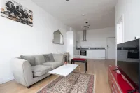 Lovely home in West Midlands