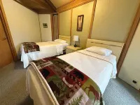 Eagle River Cherry Tree House - Quaint 2-bedroom house - Sleeps 6