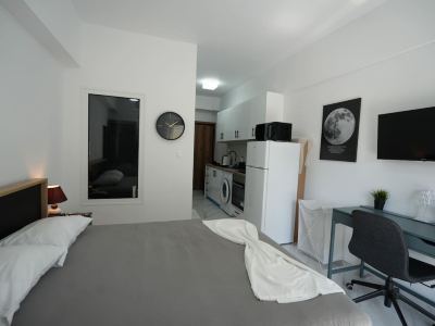 Couples Cozy Seaside Studio