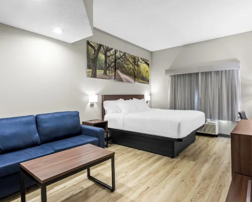 Jesup Inn & Suites Hotels in Wayne County