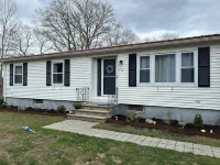 Charming Home with Deck Overlooking Land Trust - Dog Friendly!