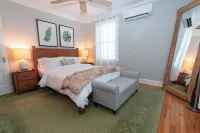 Luxury on Main / West