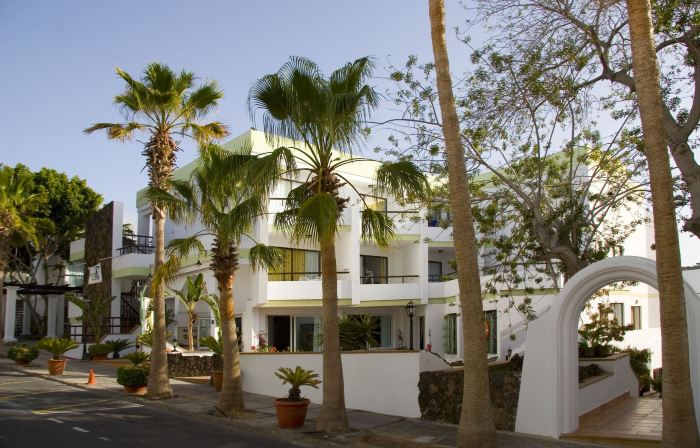Aparthotel Esquinzo Y Monte Del Mar