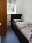 Single Room in CV6 4DF near CBS Arena and M6