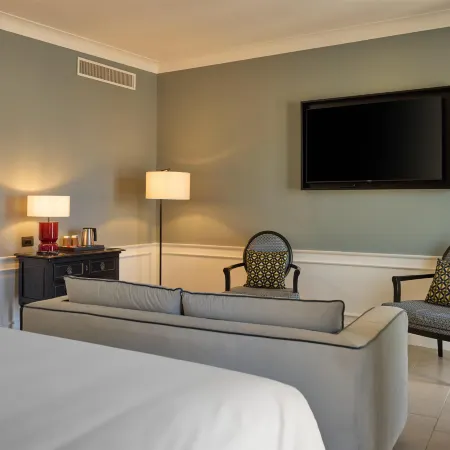 Doubletree by Hilton Naples Oriente