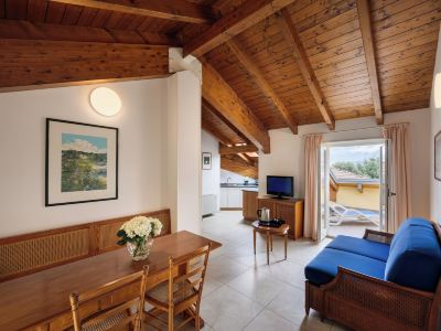 Residence l'Ulivo - Apartments in the City Center, with Fitness, Squash & Private Parking
