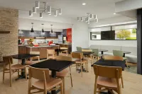 Hampton Inn by Hilton Oak Ridge Knoxville - breakfast