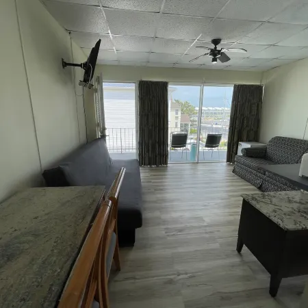 Sea Ray Motel
