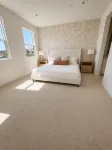 New 4BR Carlsbad Townhome w/ Heated Resort Pool - homestay