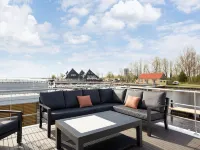 Unique Houseboat on and Around the Sneekermeer - Homestays