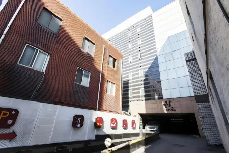 Mari Hotel
