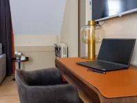 Best Western Plus Hotel Parc Eiffel Hotels near Bouygues Telecom