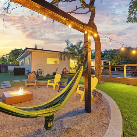 Serenity Villa | Pool · FirePit & Mini Golf