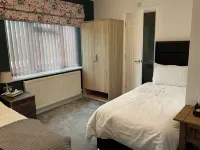 Room in Guest Room - Family Room with Private Bathroom