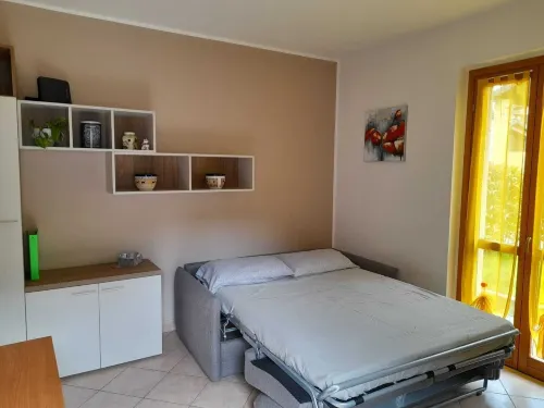 Marco Apartment - Holiday Apartment Luino