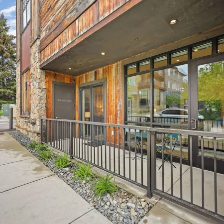 Luxe, Large, Stylish Glacier National Park Condo! Best Location in Town!