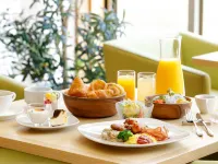 Hotel Grand View Takasaki - parking
