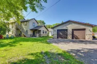 Dog-Friendly Watertown Vacation Rental w/ Deck - parking