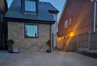 5 Bed Sleeps 7 New Build Detached Property