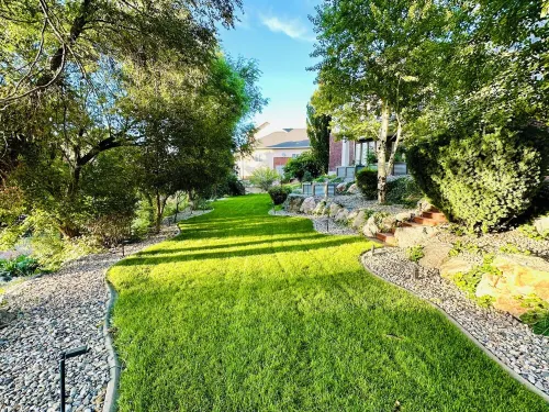 Charming spacious 2-bed 2-bath guest suite in family friendly South Jordan - Homestays