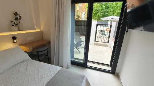 Hostal Manel - Pensions