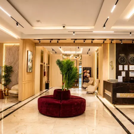 Al Mansour Park Inn Hotel&Apartment