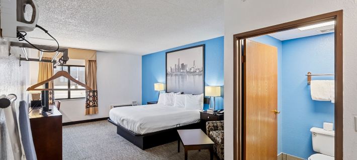Woodland Inn and Suites Extended Stay Hotels in Sedgwick County