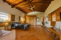 Paraíso Las Palmeras with pool in San Jerónimo - 游泳池