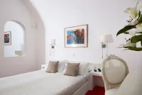 Whitedeck Santorini - parking