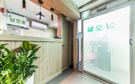 Yongsan Sharp Hotel