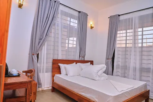Villa Maisha - 2 ดาว