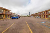 OYO Hotel Odessa TX, East Business 20 - parking