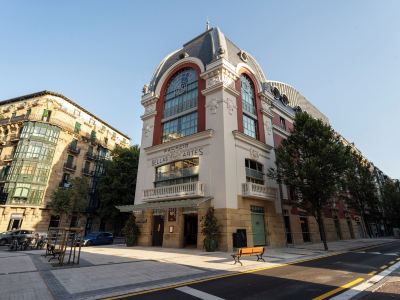 Hotel Palacio Bellas Artes San Sebastián, Curio Collection by Hilton