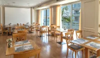 Paliria Hotel - พร้อมอาหารเช้า