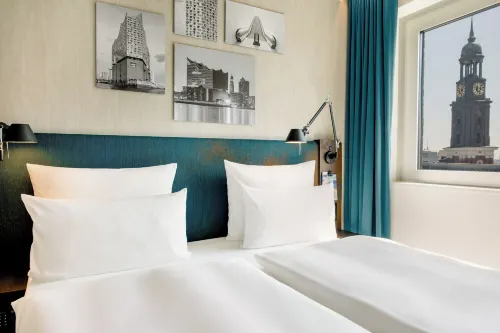 Motel One Hamburg am Michel - 3 Sao