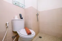 Warm and Simply Look 2BR at Podomoro Golf View Apartment By Travelio - 2-Star