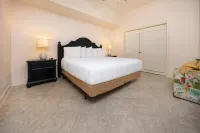 Phoenix West 404 Condo - balcony