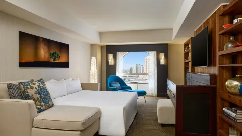 Renaissance Phoenix Downtown Hotel in Phoenix